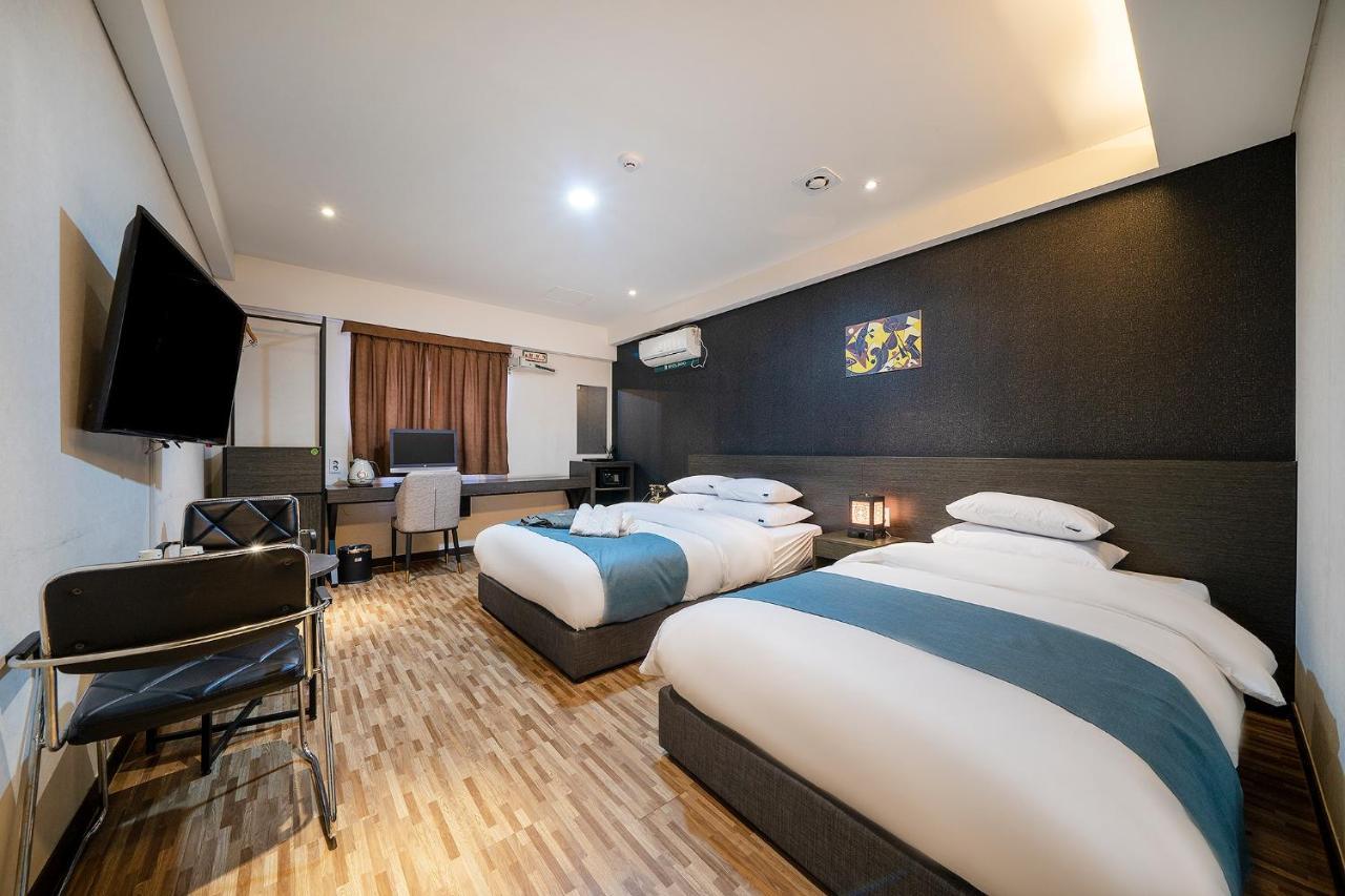 Suwon Dono1796 Hotel ภายนอก รูปภาพ