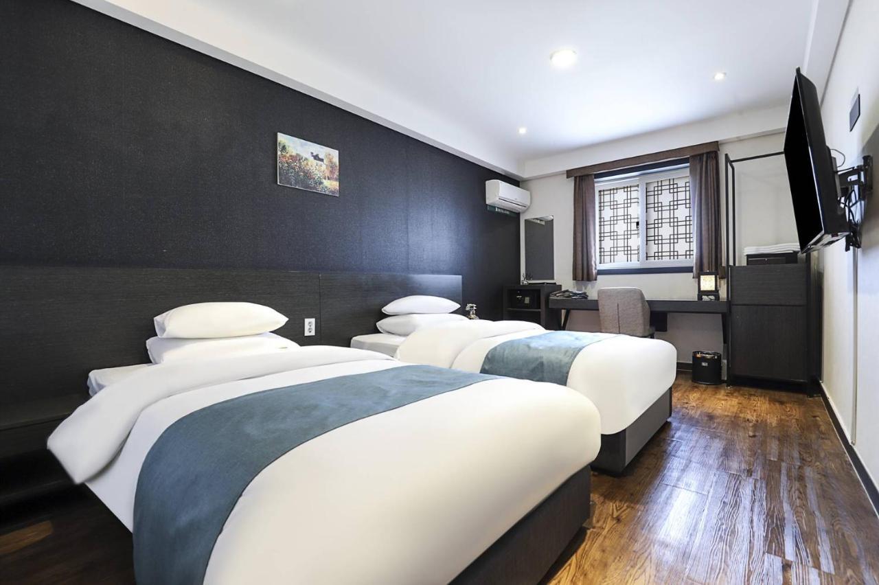Suwon Dono1796 Hotel ภายนอก รูปภาพ